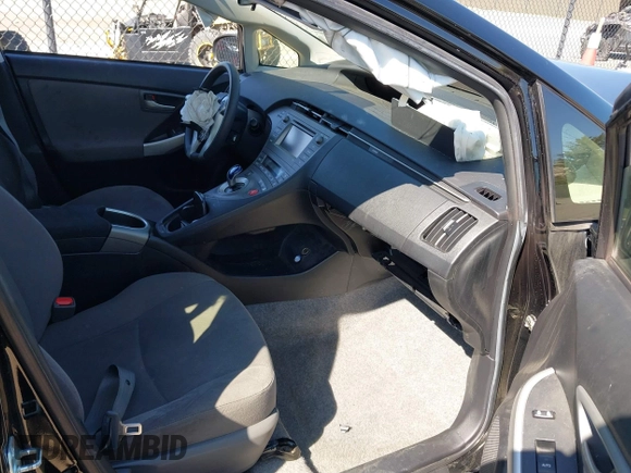 2015 Toyota Prius Four with VIN JTDKN3DU8F0438461, listed as a IAAI auction lot 41981713 with 120,257 mi miles. Bid and sale history available at carsss.com. Image 5.