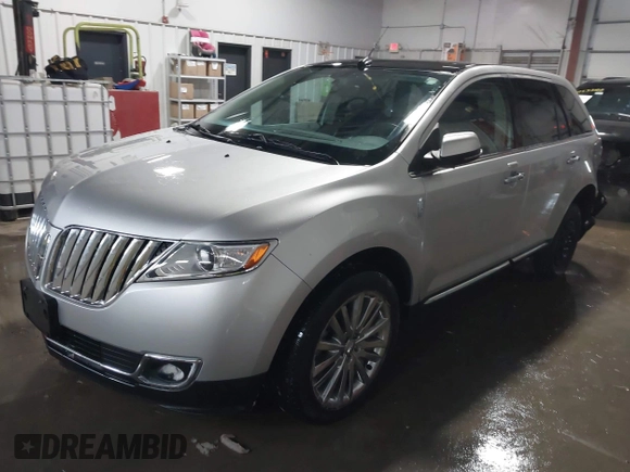 2014 Lincoln MKX with VIN 2LMDJ8JK7EBL16661, listed as a IAAI auction lot 41595967 with 77,868 mi miles. Bid and sale history available at carsss.com. Image 19.