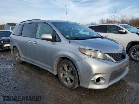 2013 Toyota Sienna SE with VIN 5TDXK3DC3DS395695, listed as a Copart auction lot 43667345 with 188,455 mi miles and Clean title. Bid and sale history available at DreamBid. Image 4.