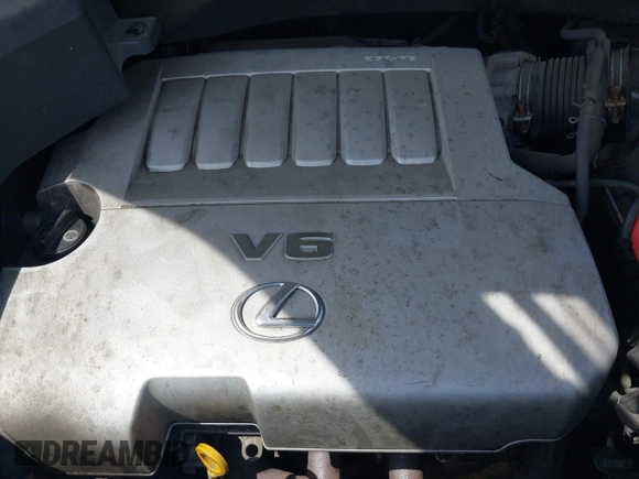 2008 Lexus RX with VIN 2T2HK31U58C053306, listed as a IAAI auction lot 42066973 with 184,266 mi miles. Bid and sale history available at carsss.com. Image 6.