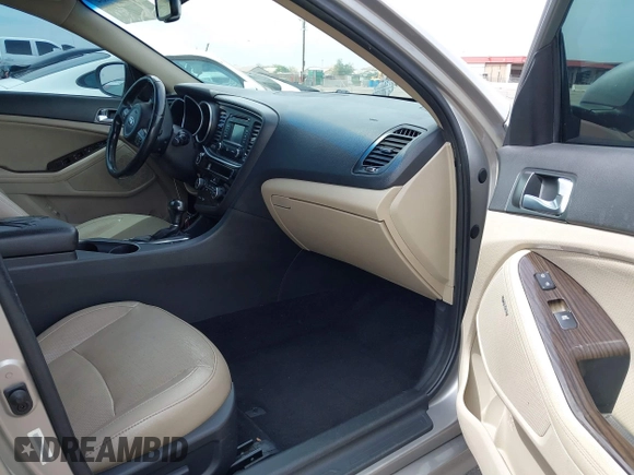 2015 Kia Optima EX with VIN 5XXGN4A70FG416088, listed as a IAAI auction lot 41891432 with 157,480 mi miles. Bid and sale history available at carsss.com. Image 5.