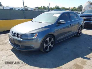 2013 Volkswagen Jetta SE with VIN 3VWDP7AJ2DM394520, listed as a IAAI auction lot 42777144 with 154,836 mi miles and . Bid and sale history available at DreamBid. Image 2.