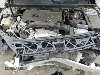 2020 Mercedes-Benz CLA 250 z VIN WDD5J4HB4LN060182, wystawiony jako Copart lot #51878455 z przebiegiem Nie podano mil oraz Czysty tytuł • Clean title. Historia ofert i sprzedaży dostępna na DreamBid. Obrazek 11.