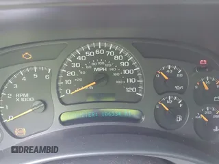 2003 Chevrolet Avalanche with VIN 3GNEK13T83G191752, listed as a IAAI auction lot 42126350 with 106,334 mi miles. Bid and sale history available at carsss.com. Image 7.