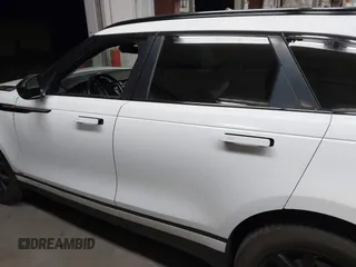2019 Land Rover Range Rover Velar S with VIN SALYB2EX7KA781572, listed as a IAAI auction lot 42182286 with 35,316 mi miles and . Bid and sale history available at DreamBid. Image 15.