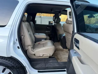 2008 Toyota Sequoia Platinum with VIN 5TDBY67A28S022612, listed as a Copart auction lot 48858235 with 232,747 mi miles and Clean Title. Bid and sale history available at carsss.com. Image 9.