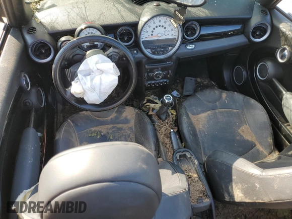 2012 MINI Convertible S with VIN WMWZP3C54CT296796, listed as a Copart auction lot 72209604 with 90,864 mi miles and Salvage title. Bid and sale history available at DreamBid. Image 8.