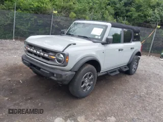 2023 Ford Bronco with VIN 1FMEE5BP2PLB15668, listed as a IAAI auction lot 42342195 with 46,060 mi miles and . Bid and sale history available at DreamBid. Image 2.
