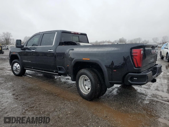 2024 GMC Sierra 3500HD Denali z VIN 1GT49WEYXRF123632, wystawiony jako Copart lot #82759314 z przebiegiem 55 078 mil mil oraz Szkoda całkowita • Salvage title. Historia ofert i sprzedaży dostępna na DreamBid. Obrazek 2.