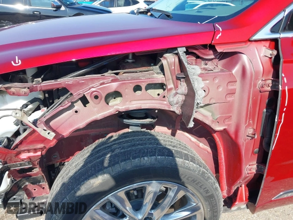 2021 Cadillac XT6 Premium Luxury z VIN 1GYKPCRS1MZ114854, wystawiony jako IAAI lot #41205686 z przebiegiem 27 347 mil mil oraz . Historia ofert i sprzedaży dostępna na DreamBid. Obrazek 6.