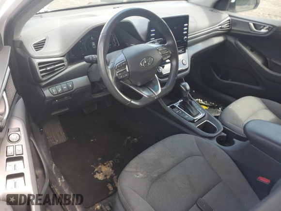 2022 Hyundai Ioniq SE с VIN KMHC75LC9NU276149, выставлен на аукционе Copart как лот 57220835 с пробегом 51 599 миль миль и Списание • Salvage title. История ставок и продаж доступна на DreamBid. Изображение 8.