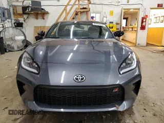2024 Toyota GR86 Premium with VIN JF1ZNBE15R9761093, listed as a Copart auction lot 81530204 with 728 mi miles and Salvage Title. Bid and sale history available at carsss.com. Image 5.