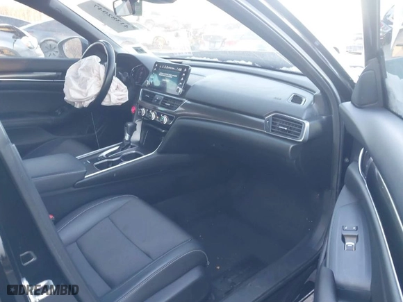 2019 Honda Accord Sedan Sport 1.5T with VIN 1HGCV1F38KA121606, listed as a IAAI auction lot 41382047 with 60,685 mi miles. Bid and sale history available at carsss.com. Image 5.