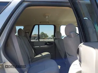 2007 Chevrolet TrailBlazer LS with VIN 1GNDT13S172208793, listed as a IAAI auction lot 42192385 with 190,408 mi miles and . Bid and sale history available at DreamBid. Image 8.
