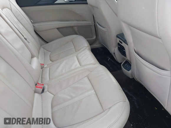 2019 Lincoln MKZ Reserve II with VIN 3LN6L5F99KR631770, listed as a IAAI auction lot 41593889 with 47,837 mi miles and . Bid and sale history available at DreamBid. Image 8.