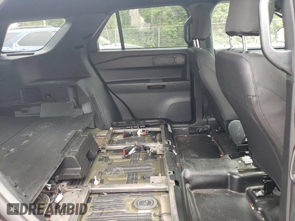 2023 Ford Explorer с VIN 1FM5K8ACXPGC19925, выставлен на аукционе Copart как лот 59283585 с пробегом 16 240 миль миль и Списание • Salvage title. История ставок и продаж доступна на DreamBid. Изображение 11.