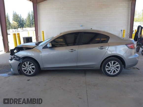 2012 Mazda Mazda3 i Touring with VIN JM1BL1V76C1595589, listed as a IAAI auction lot 42047555 with 139,427 mi miles. Bid and sale history available at carsss.com. Image 14.