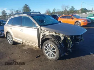 2019 Audi Q7 Premium Plus z VIN WA1LAAF77KD036651, wystawiony jako IAAI lot #41199846 z przebiegiem 48 947 mil mil oraz . Historia ofert i sprzedaży dostępna na DreamBid. Obrazek 1.