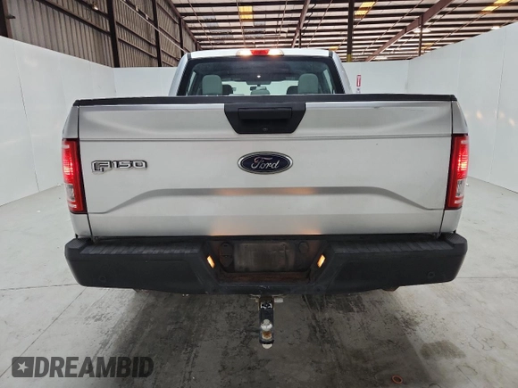 2017 Ford F-150 XL z VIN 1FTEW1CP4HFA12776, wystawiony jako Copart lot #63798695 z przebiegiem 123 757 mil mil oraz Czysty tytuł • Clean title. Historia ofert i sprzedaży dostępna na DreamBid. Obrazek 6.