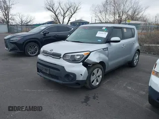 2018 Kia Soul with VIN KNDJN2A25J7597186, listed as a IAAI auction lot 41421770 with 283,072 mi miles. Bid and sale history available at carsss.com. Image 17.