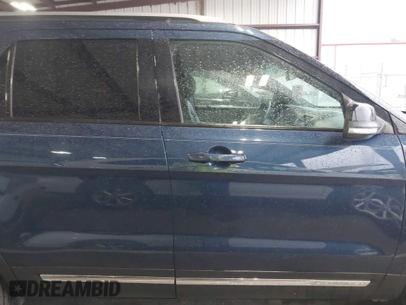 2017 Ford Explorer XLT with VIN 1FM5K7DH9HGB38952, listed as a IAAI auction lot 42381832 with 98,871 mi miles and . Bid and sale history available at DreamBid. Image 14.