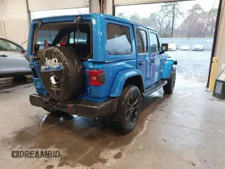 2024 Jeep Wrangler Sahara with VIN 1C4RJXP64RW170976, listed as a IAAI auction lot 41867996 with 4,406 mi miles and . Bid and sale history available at DreamBid. Image 4.