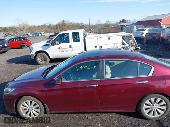 2013 Honda Accord Sdn EX-L with VIN 1HGCR2F8XDA201465, listed as a IAAI auction lot 41902675 with 135,486 mi miles. Bid and sale history available at carsss.com. Image 14.