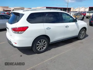 2014 Nissan Pathfinder Platinum with VIN 5N1AR2MN4EC726389, listed as a IAAI auction lot 42516567 with 189,257 mi miles and . Bid and sale history available at DreamBid. Image 4.
