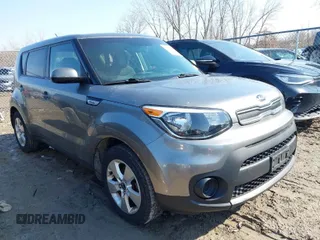 2017 Kia Soul with VIN KNDJN2A28H7495648, listed as a IAAI auction lot 41762986 with 83,968 mi miles. Bid and sale history available at carsss.com. Image 1.