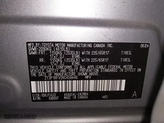 2024 Toyota RAV4 XLE with VIN 2T3P1RFV2RC459446, listed as a IAAI auction lot 41193980 with 1 mi miles. Bid and sale history available at carsss.com. Image 9.