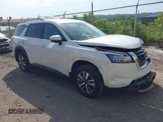 2024 Nissan Pathfinder SL с VIN 5N1DR3CC3RC223137, выставлен на аукционе IAAI как лот 42600448 с пробегом 10 684 миль миль и . История ставок и продаж доступна на DreamBid. Изображение 1.