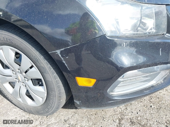 2015 Chevrolet Cruze LS with VIN 1G1PA5SG2F7164605, listed as a IAAI auction lot 41906950 with 119,161 mi miles. Bid and sale history available at carsss.com. Image 12.