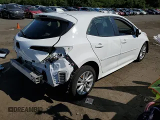 2023 Toyota Corolla Hatchback SE with VIN JTND4MBE9P3195753, listed as a Copart auction lot 67942474 with 28,789 mi miles and Salvage Title. Bid and sale history available at carsss.com. Image 3.