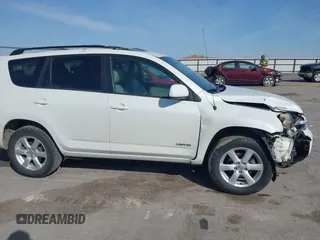 2008 Toyota RAV4 Ltd with VIN JTMBK31V085041130, listed as a IAAI auction lot 41786466 with 137,656 mi miles. Bid and sale history available at carsss.com. Image 13.