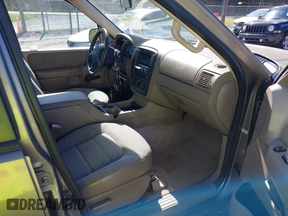 2003 Ford Explorer XLS z VIN 1FMZU62K73UB53223, wystawiony jako IAAI lot #41825484 z przebiegiem 127 396 mil mil oraz . Historia ofert i sprzedaży dostępna na DreamBid. Obrazek 5.