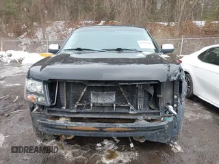2009 Chevrolet Tahoe LTZ с VIN 1GNFK33039R148306, выставлен на аукционе IAAI как лот 41599449 с пробегом 178 607 миль миль и . История ставок и продаж доступна на DreamBid. Изображение 13.