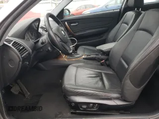 2009 BMW 1 Series 128i with VIN WBAUP93589VF48224, listed as a Copart auction lot 85687834 with 106,636 mi miles and Salvage title. Bid and sale history available at DreamBid. Image 7.
