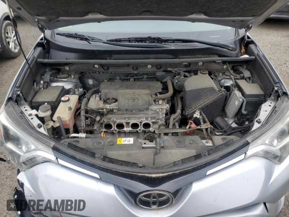 2018 Toyota RAV4 LE with VIN JTMBFREV3JJ206523, listed as a Copart auction lot 62723325 with 188,761 mi miles and Clean title. Bid and sale history available at DreamBid. Image 12.