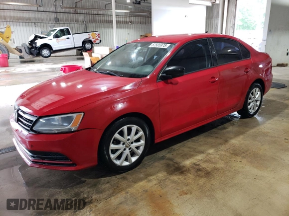 2015 Volkswagen Jetta SE z VIN 3VWD17AJ5FM282881, wystawiony jako Copart lot #57505875 z przebiegiem 125 372 mil mil oraz Szkoda całkowita • Salvage title. Historia ofert i sprzedaży dostępna na DreamBid. Obrazek 1.