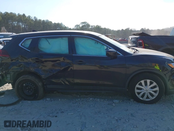 2020 Nissan Rogue S z VIN 5N1AT2MT0LC815714, wystawiony jako IAAI lot #41641242 z przebiegiem 85 295 mil mil oraz . Historia ofert i sprzedaży dostępna na DreamBid. Obrazek 13.