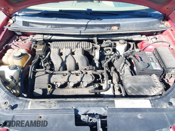 2005 Ford Freestyle SE with VIN 1FMZK04105GA30548, listed as a IAAI auction lot 41422368 with 258,791 mi miles. Bid and sale history available at carsss.com. Image 10.