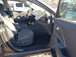 2017 Kia Niro FE with VIN KNDCB3LC7H5082788, listed as a IAAI auction lot 41429802 with 86,532 mi miles. Bid and sale history available at carsss.com. Image 5.