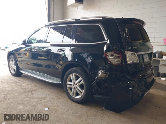 2015 Mercedes-Benz GL-Class GL 350 BlueTEC with VIN 4JGDF2EE9FA534113, listed as a IAAI auction lot 41955010 with 152,064 mi miles. Bid and sale history available at carsss.com. Image 3.