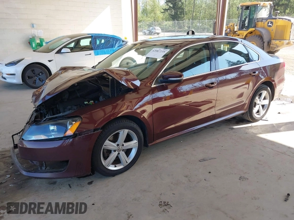 2013 Volkswagen Passat SE w/Sunroof & Nav with VIN 1VWBP7A31DC049778, listed as a IAAI auction lot 42087235 with 197,784 mi miles. Bid and sale history available at carsss.com. Image 17.