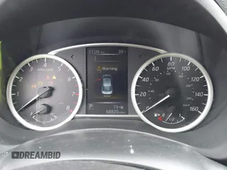 2018 Nissan Sentra SV z VIN 3N1AB7AP9JL638046, wystawiony jako IAAI lot #41998626 z przebiegiem 68 820 mil mil oraz . Historia ofert i sprzedaży dostępna na DreamBid. Obrazek 7.