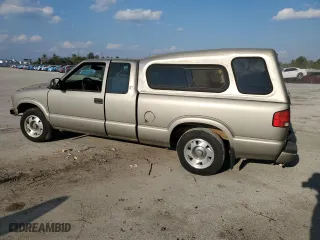 2001 GMC Sonoma SLS w/1SF Pkg with VIN 1GTCS195318169167, listed as a Copart auction lot 75296734 with 0 mi miles and Salvage Title. Bid and sale history available at carsss.com. Image 2.