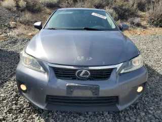 2013 Lexus CT 200h z VIN JTHKD5BH9D2134124, wystawiony jako Copart lot #47946495 z przebiegiem 272 989 mil mil oraz Szkody całkowita. Historia ofert i sprzedaży dostępna na DreamBid. Obrazek 5.