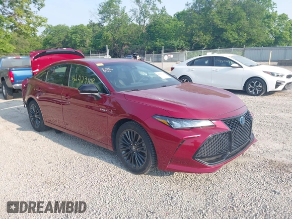 2019 Toyota Avalon Limited Hybrid z VIN 4T1B21FB9KU008154, wystawiony jako IAAI lot #42423108 z przebiegiem 113 376 mil mil oraz . Historia ofert i sprzedaży dostępna na DreamBid. Obrazek 1.