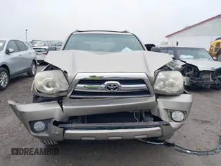 2006 Toyota 4Runner SR5 with VIN JTEZU14R660073548, listed as a IAAI auction lot 42016234 with 228,878 mi miles and . Bid and sale history available at DreamBid. Image 12.