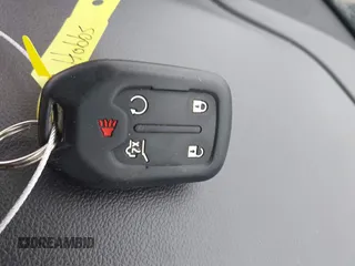 2017 GMC Acadia Denali z VIN 1GKKNXLS8HZ135349, wystawiony jako IAAI lot #42288358 z przebiegiem 130 093 mil mil oraz . Historia ofert i sprzedaży dostępna na DreamBid. Obrazek 11.